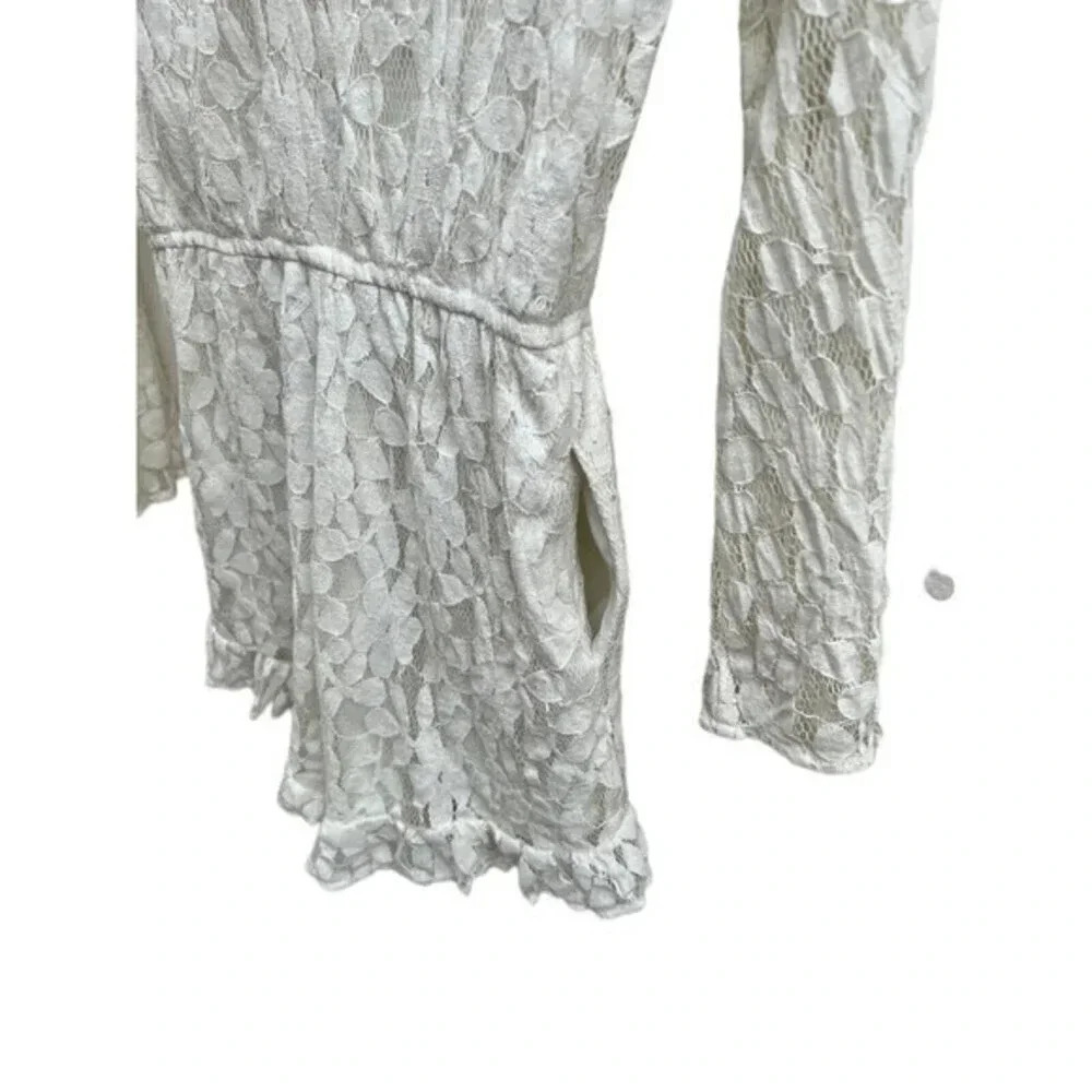 Disney Beauty And The Beast Sz S Lined Romper Playsuit White Lace Bell Sleeves - Picture 4 of 5